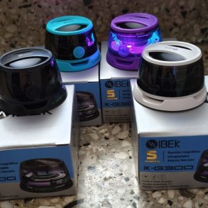 G3000 – RGB Transparente con iman