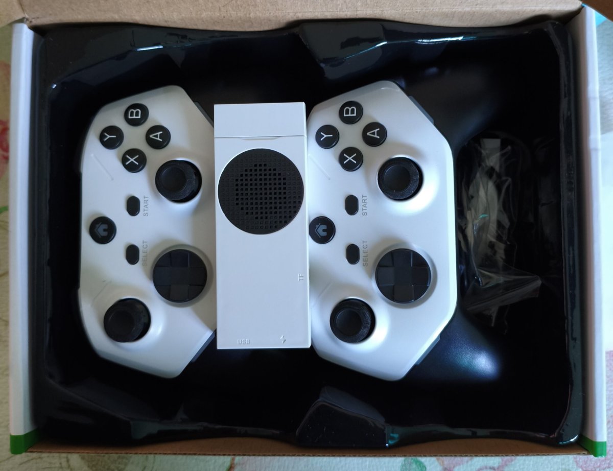 Consola Stick M88 – Emula Ps2 - Imagen 2
